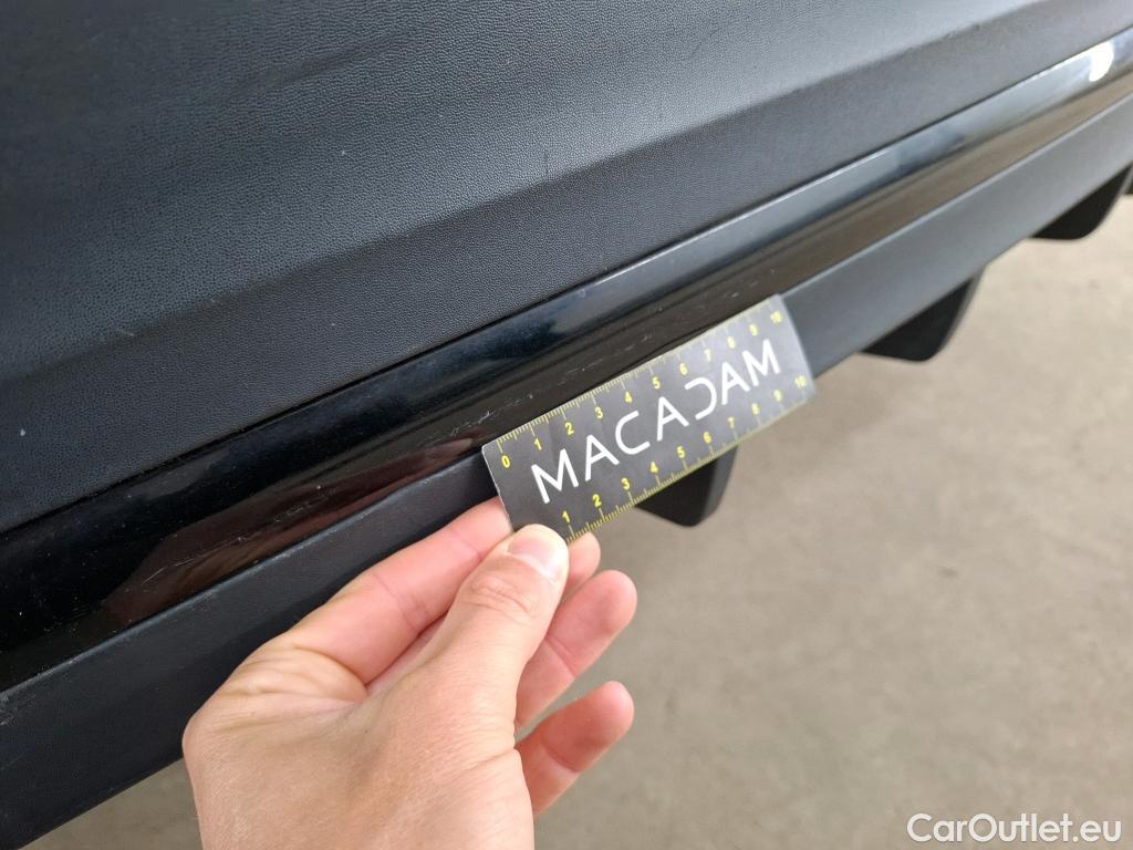  Mercedes  GLA MERCEDES-BENZ  / 2020 / 5P / SUV 1.3  250 e AMG LINE DCT #32