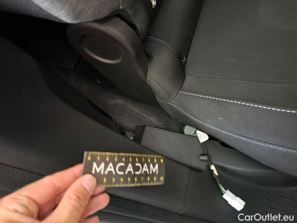  Renault  Captur  II Business 1.5 dCi 95CV BVM6 E6dT #20