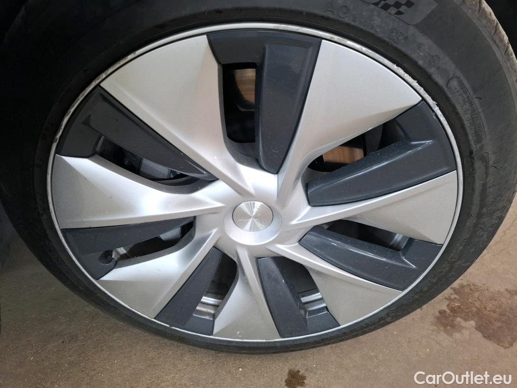 Tesla  Model Y TESLA  / 2020 / 5P / SUV Grand Autonomie Dual Motor AWD #22