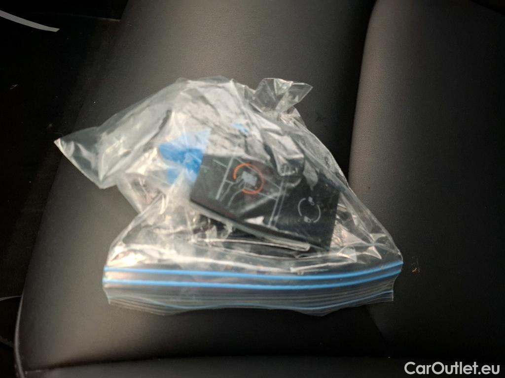 Tesla  Model Y TESLA  / 2020 / 5P / SUV Grand Autonomie Dual Motor AWD #13