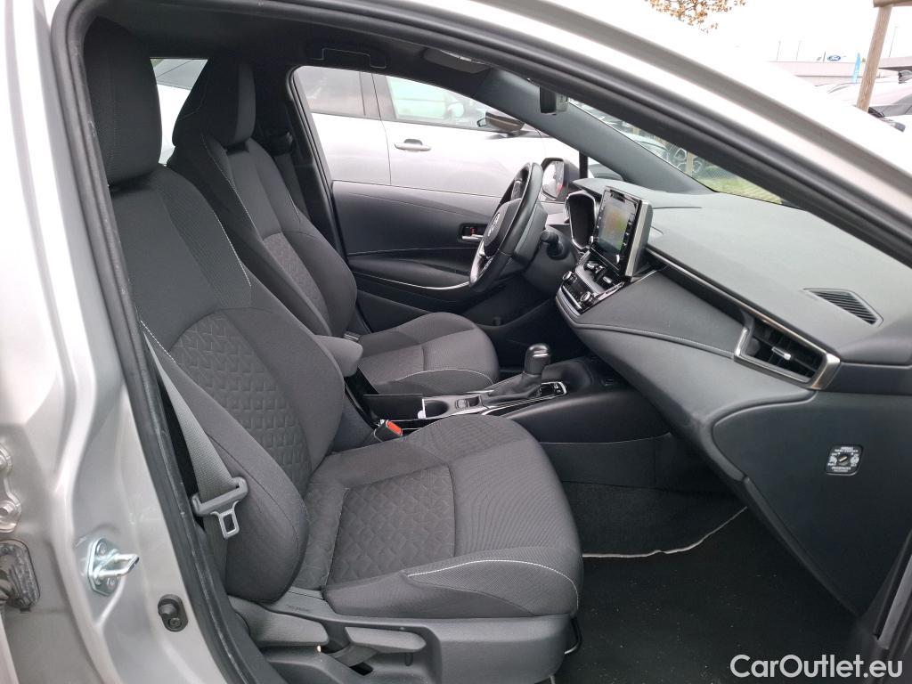 Toyota  Corolla TOYOTA  / 2018 / 5P / Berline Hybride 122h Dynamic Business Supp Lomb #6