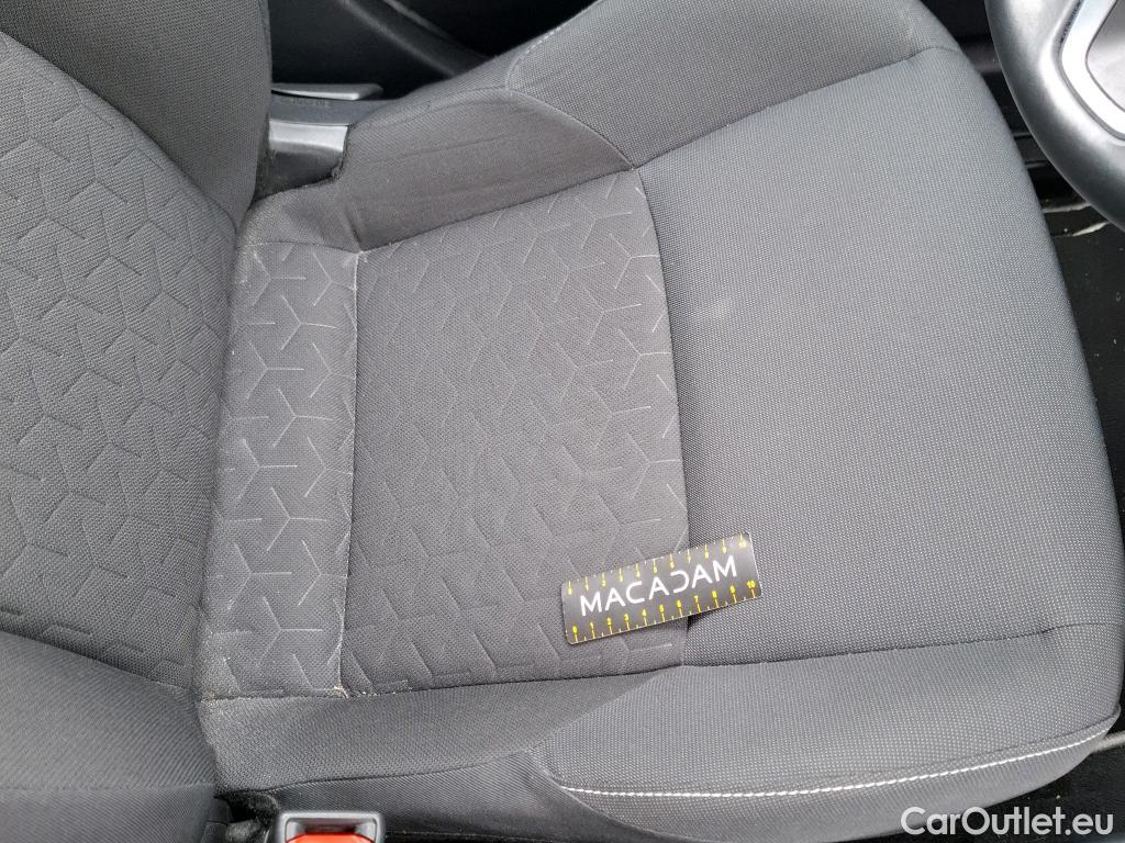 Toyota  Corolla TOYOTA  / 2018 / 5P / Berline Hybride 122h Dynamic Business Supp Lomb #14