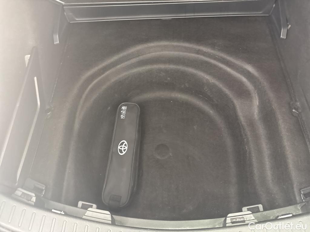  Toyota  Corolla TOYOTA  Touring Sports / 2018 / 5P / Break Hybride 184h Dynamic Business Beyond Zer #7