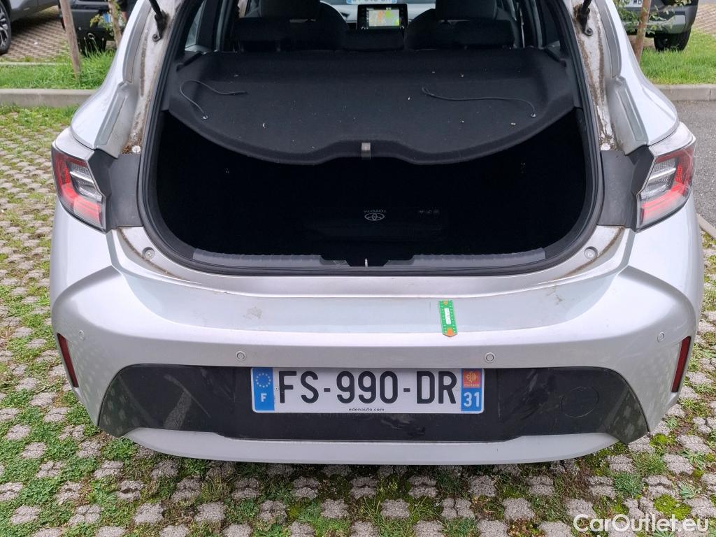 Toyota  Corolla TOYOTA  / 2018 / 5P / Berline Hybride 122h Dynamic Business Supp Lomb #31