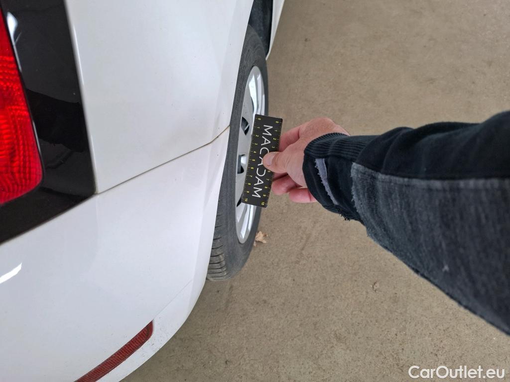  Skoda  Fabia  Business 1.0 MPI 60CV BVM5 E6dT #3