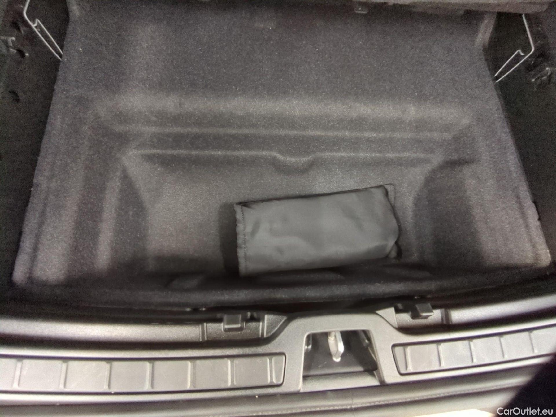  Volvo  XC 40 XC40 Plus Recharge Pure Electric 2WD 82kWh BVA #1