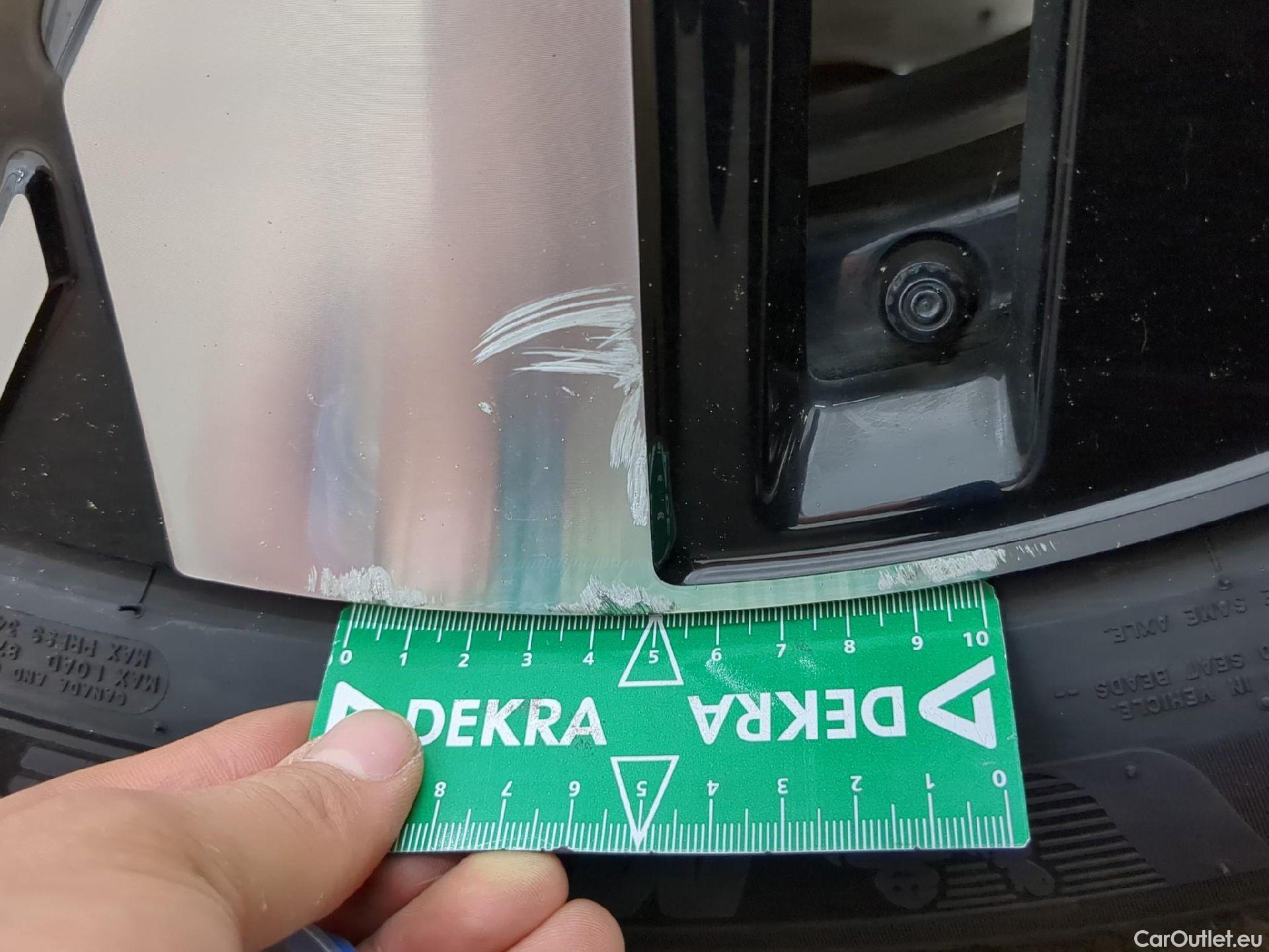  Volvo  XC 40 XC40 Plus Recharge Pure Electric 2WD 82kWh BVA #7