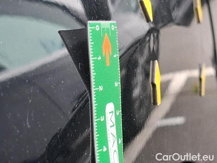 Hyundai  i30 1.0 T-GDI 120 DCT-7 MHEV CREATIVE SW #32