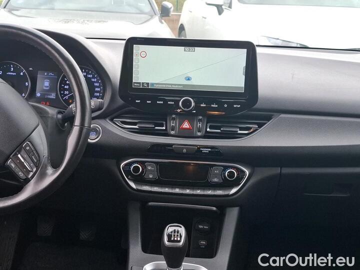 Hyundai  i30 1.6 CRDI 115 CREATIVE SW #11