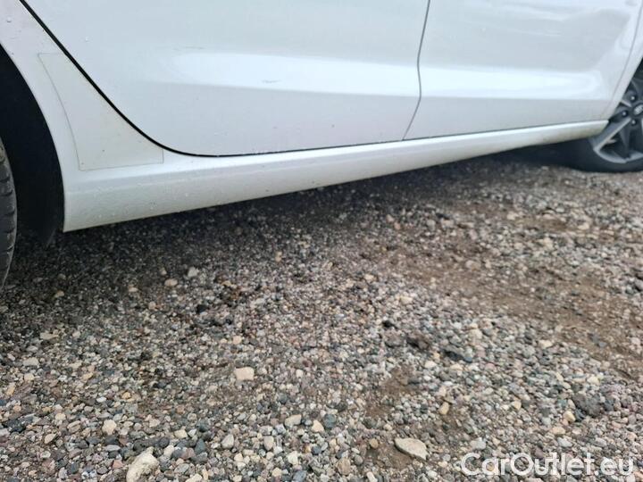 Hyundai  i30 1.6 CRDI 115 CREATIVE SW #17