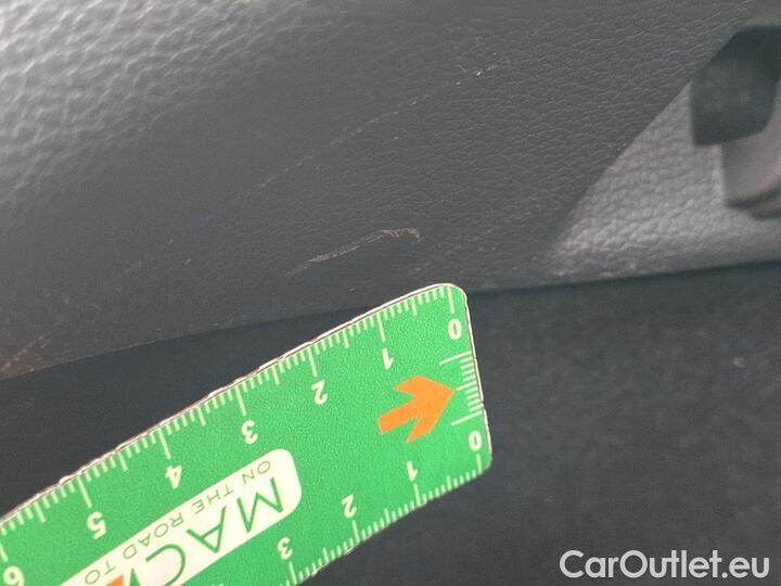 Hyundai  i30 1.6 CRDI 115 CREATIVE SW #24