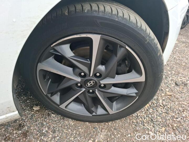 Hyundai  i30 1.6 CRDI 115 CREATIVE SW #19