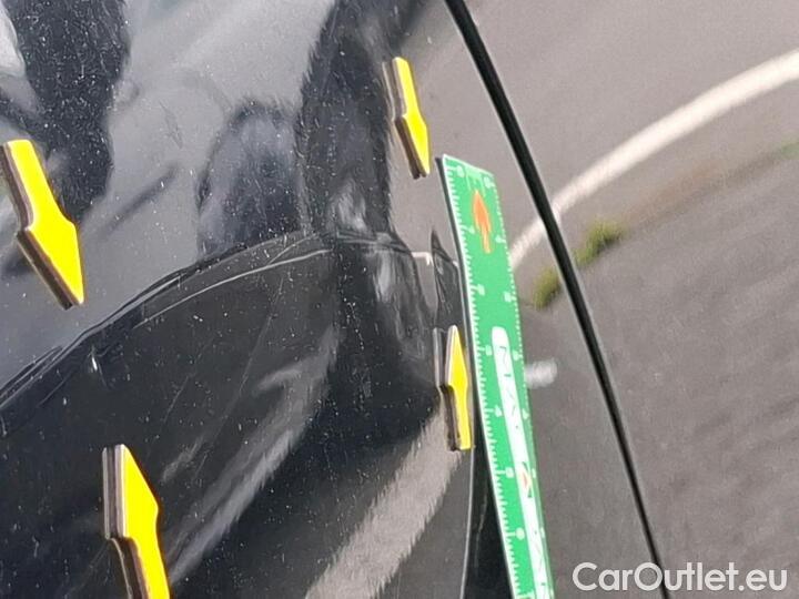 Hyundai  i30 1.0 T-GDI 120 DCT-7 MHEV CREATIVE SW #36