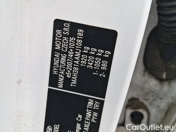 Hyundai  i30 1.6 CRDI 115 CREATIVE SW #8