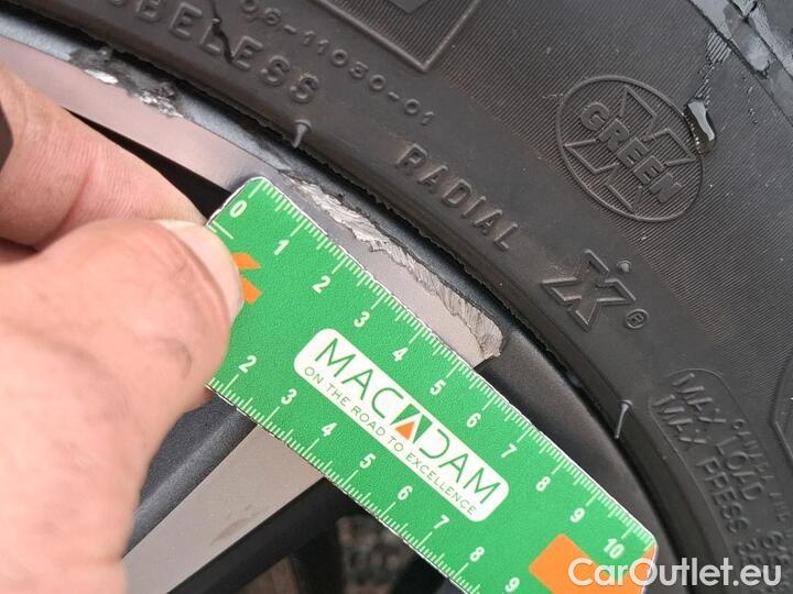 Hyundai  i30 1.6 CRDI 115 CREATIVE SW #35