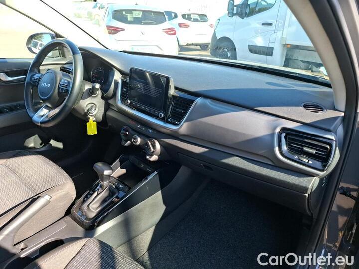 KIA  STONIC 1.0 T-GDI 120 MHEV ACTIVE BUSI DCT7 #4