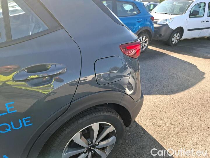 KIA  STONIC 1.0 T-GDI 120 MHEV ACTIVE BUSI DCT7 #39