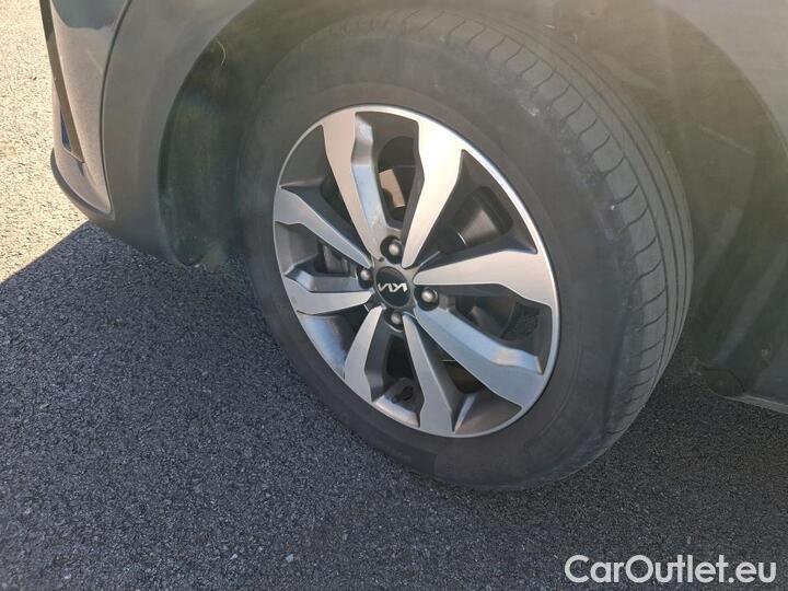 KIA  STONIC 1.0 T-GDI 120 MHEV ACTIVE BUSI DCT7 #18