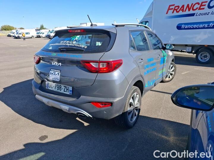 KIA  STONIC 1.0 T-GDI 120 MHEV ACTIVE BUSI DCT7 #3