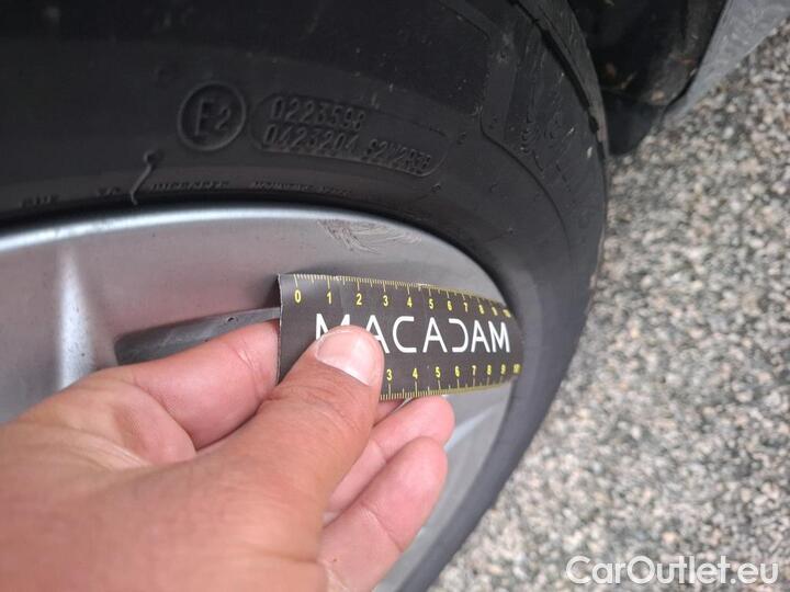 Skoda  Octavia 2.0 TDI 150 DSG7 STYLE #28