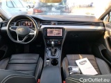  Volkswagen  Passat 2.0 TDI 150 SCR DSG7 SW ELEGANCE #9