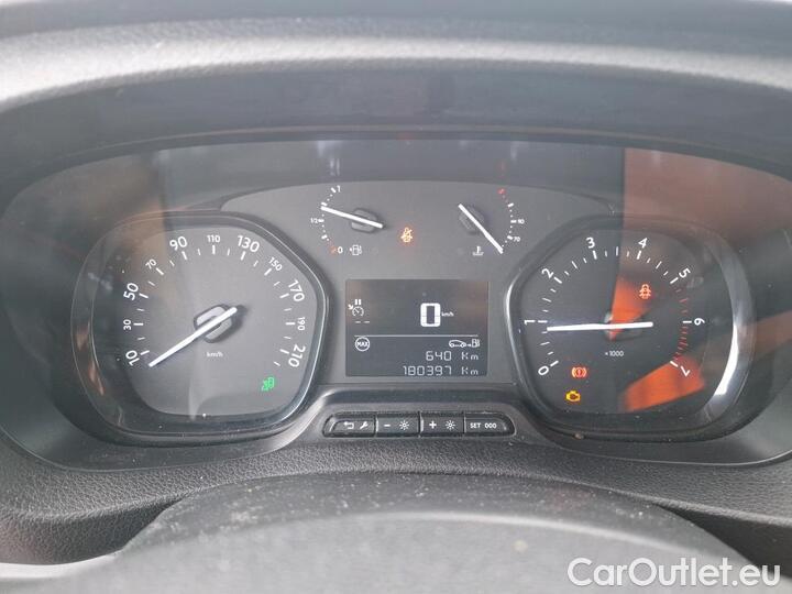 Citroen  Jumpy M BLUEHDI 120 S&S BVM6 (300 NM) DRIVER #7