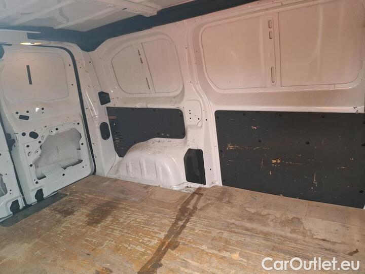 Citroen  Jumpy M BLUEHDI 120 S&S BVM6 (300 NM) DRIVER #10