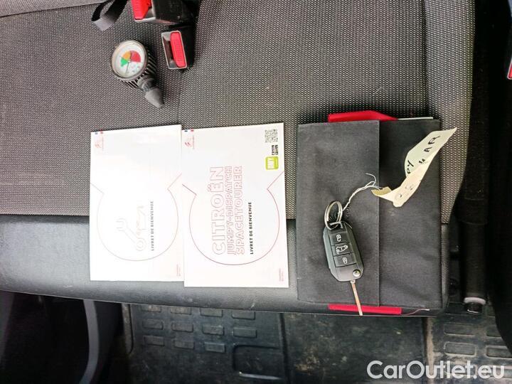 Citroen  Jumpy M BLUEHDI 120 S&S BVM6 (300 NM) DRIVER #6