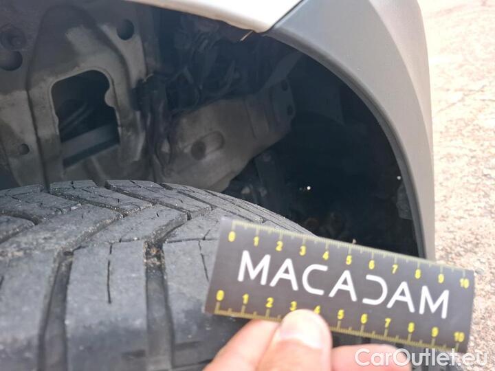 Mercedes  Vito 114 CDI LONG PRO TRACTION #37