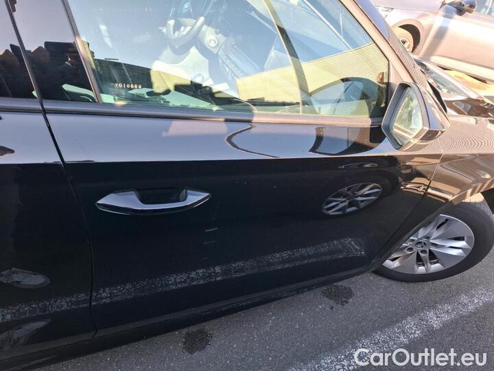 Skoda  Octavia 2.0 TDI 116 BUSINESS #32