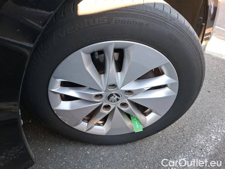 Skoda  Octavia 2.0 TDI 116 BUSINESS #31