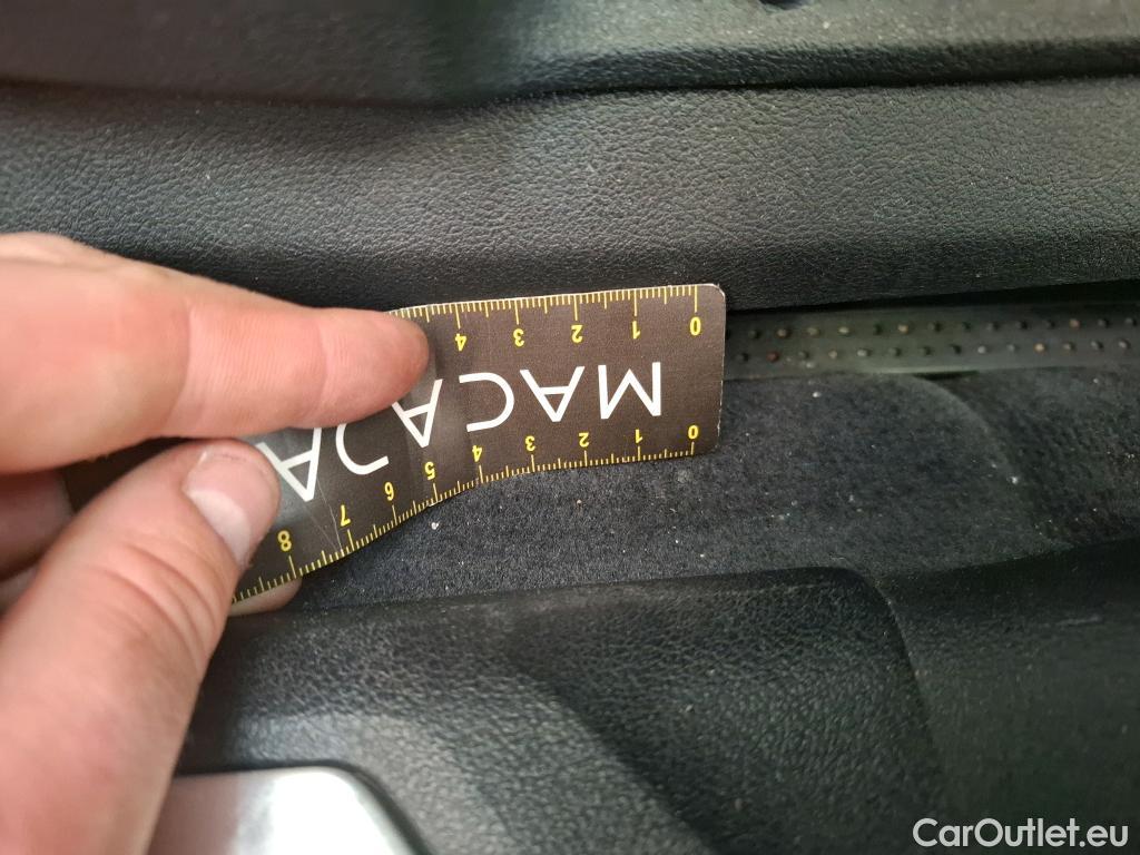  Bmw  Serie 1 BMW Série 1 / 2019 / 5P / Berline 116i DKG7 Business Design #16