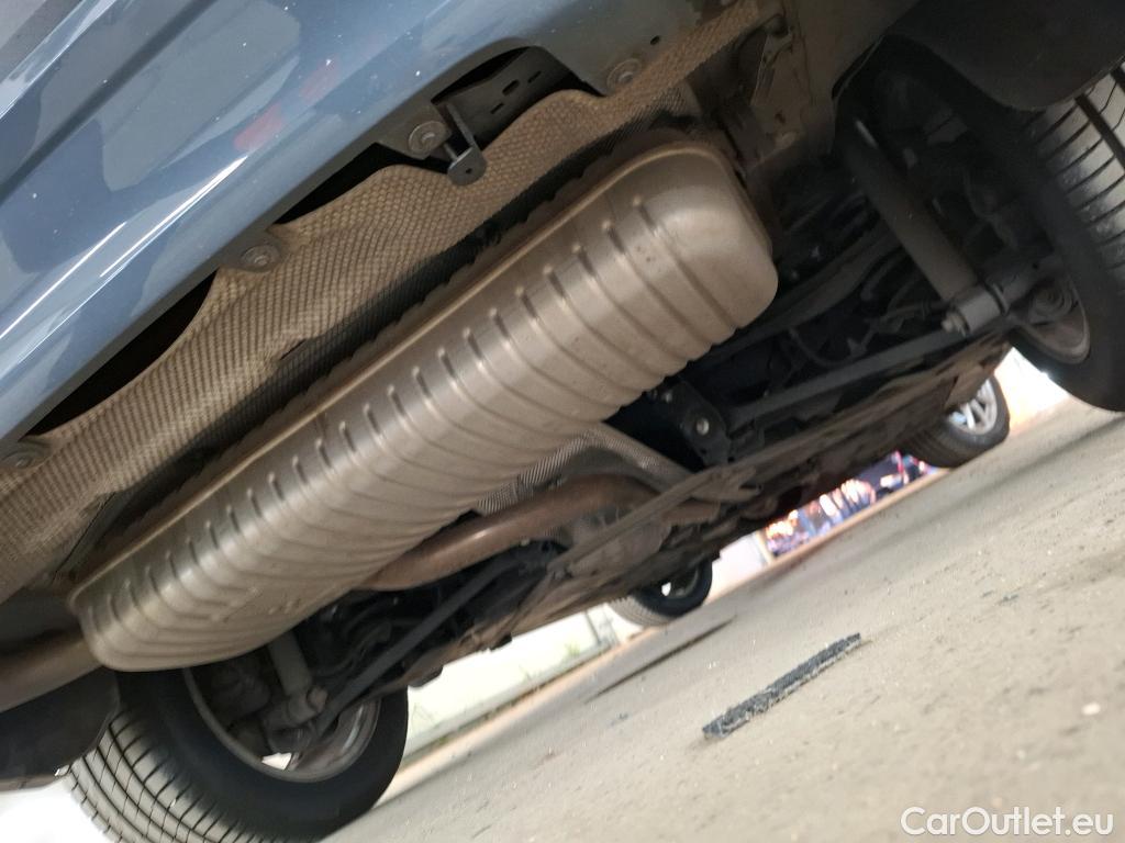  Bmw  X1 Série  sDrive18i Lounge 1.5 140CV BVA7 E6dT #23