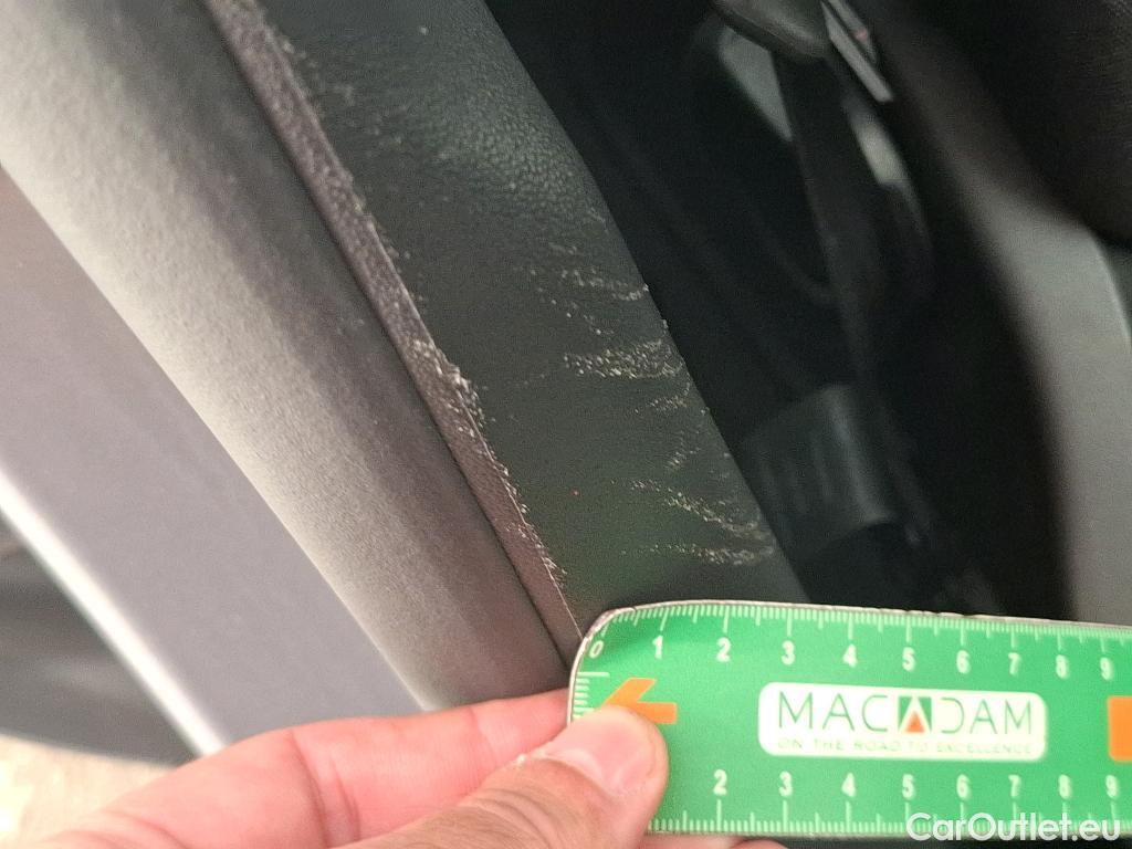  Citroen  C3  Feel Business 1.2 PureTech 80CV BVM5 E6d #4