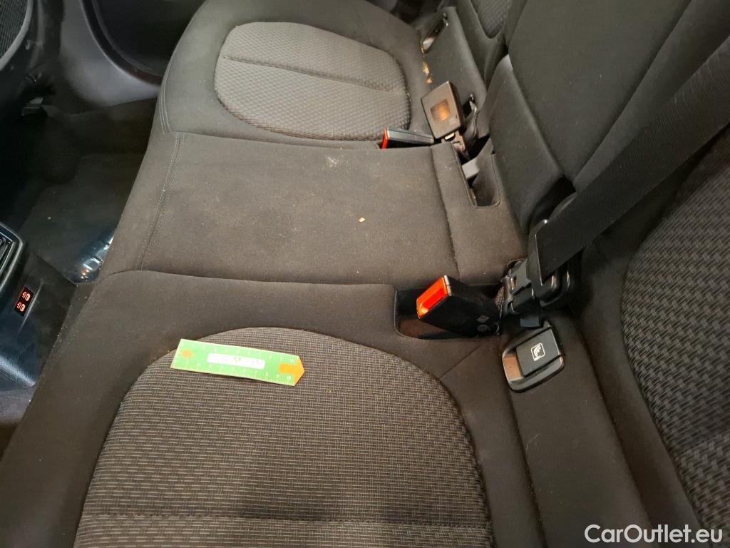  Bmw  X1 Série  sDrive18i Lounge 1.5 140CV BVA7 E6dT #27