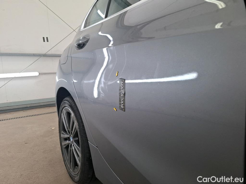  Bmw  Serie 1 BMW Série 1 / 2019 / 5P / Berline 116i DKG7 Business Design #10