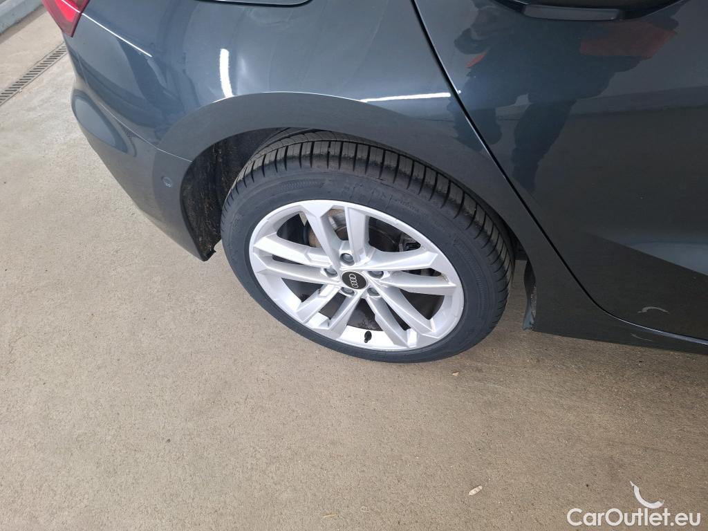  Audi  A3 AUDI  Sportback / 2020 / 5P / Berline 35 TFSI 150 Business Line #9