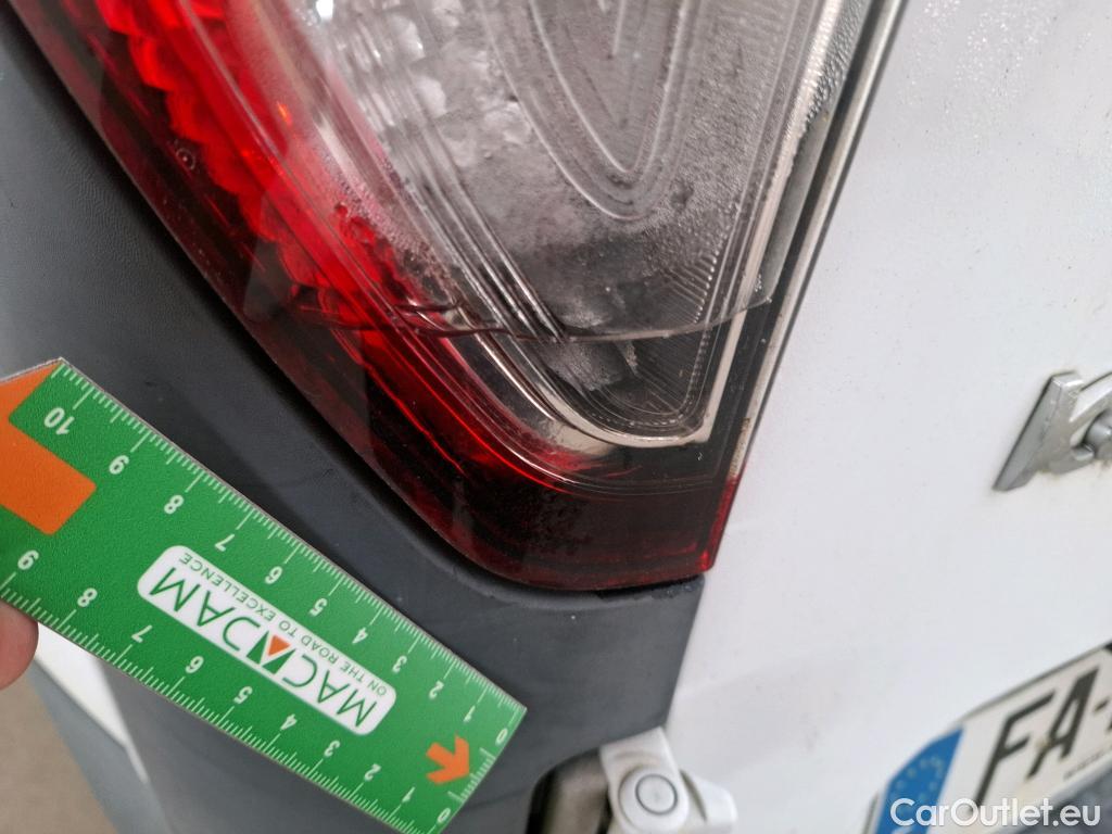  Renault  Kangoo  Express Confort (L1) 1.5 dCi 90CV BVM5 E6 #15