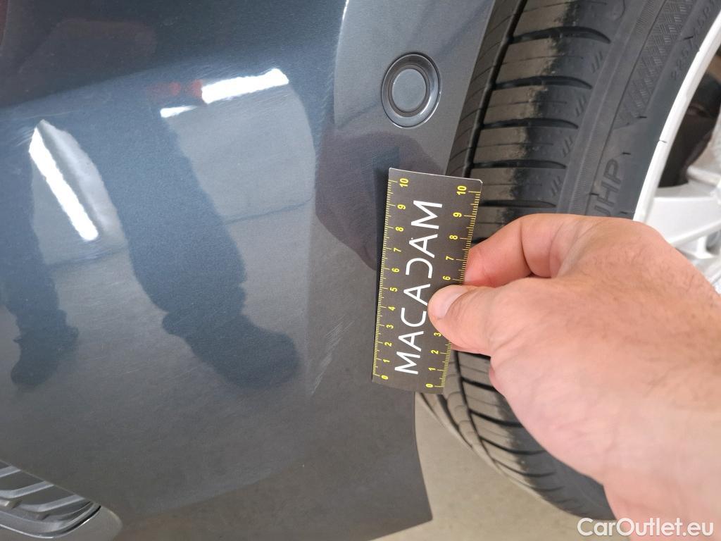  Audi  A3 AUDI  Sportback / 2020 / 5P / Berline 35 TFSI 150 Business Line #25