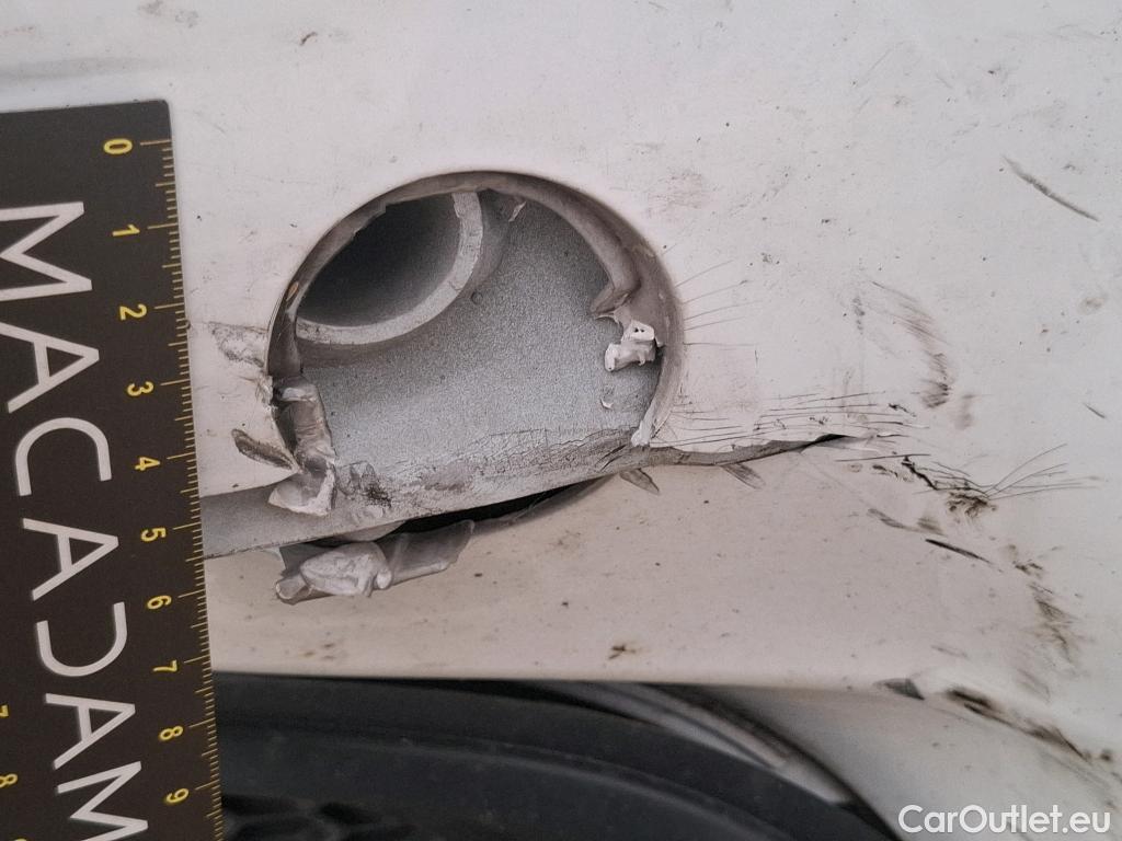  Opel  Insignia OPEL  5p Berline 1.6 CDTi 136 Auto Cosmo #83