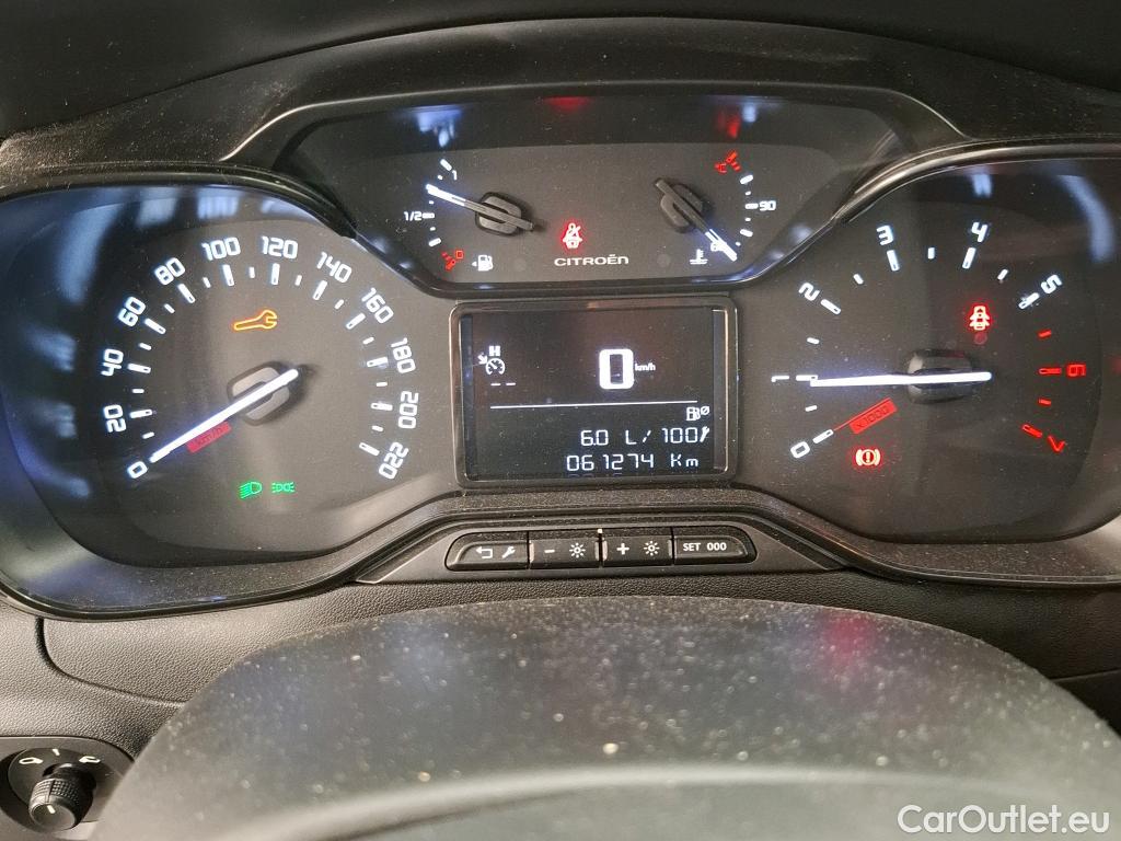  Citroen  C3 CITROEN  / 2016 / 5P / Berline PureTech 110 S&S BVM Feel #9