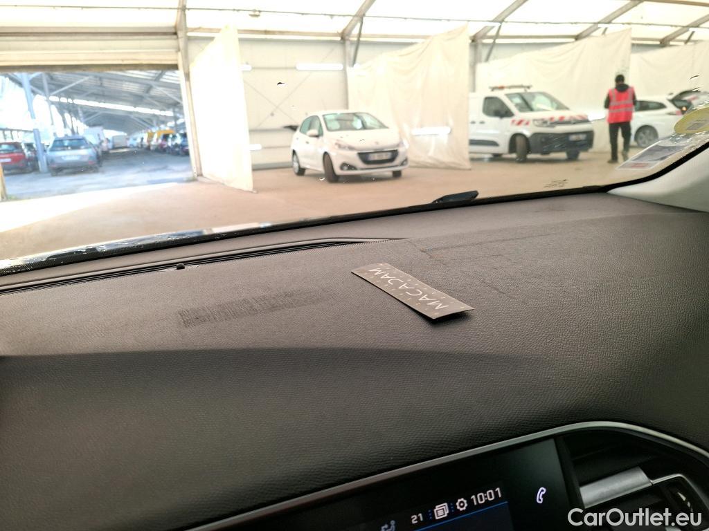  Peugeot  308  Active Business 1.5 HDi 130CV BVA8 E6d #1