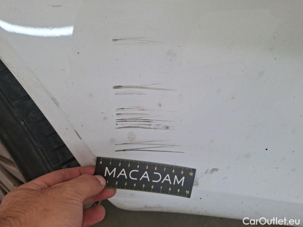  Opel  Insignia OPEL  5p Berline 1.6 CDTi 136 Auto Cosmo #31