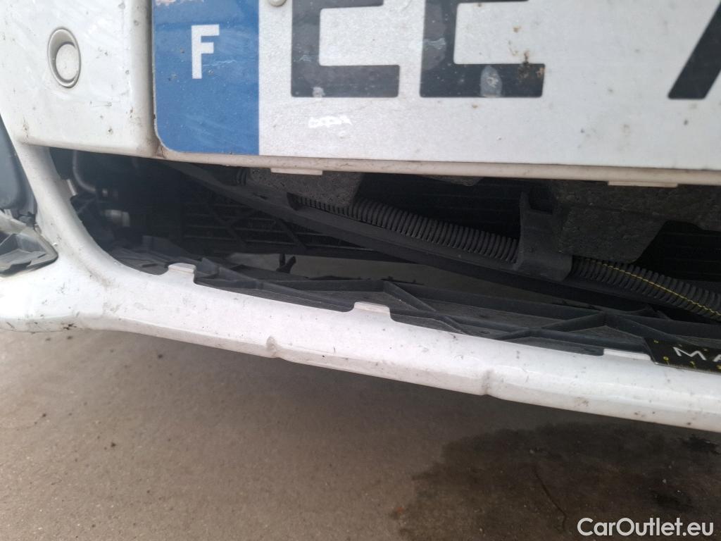  Opel  Insignia OPEL  5p Berline 1.6 CDTi 136 Auto Cosmo #75