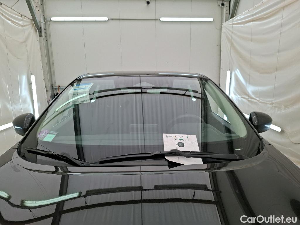  Nissan  Qashqai NISSAN  / 2021 / 5P / Crossover 1.3 MHEV 158ch Xtronic Business Edition CD LOT700 #1