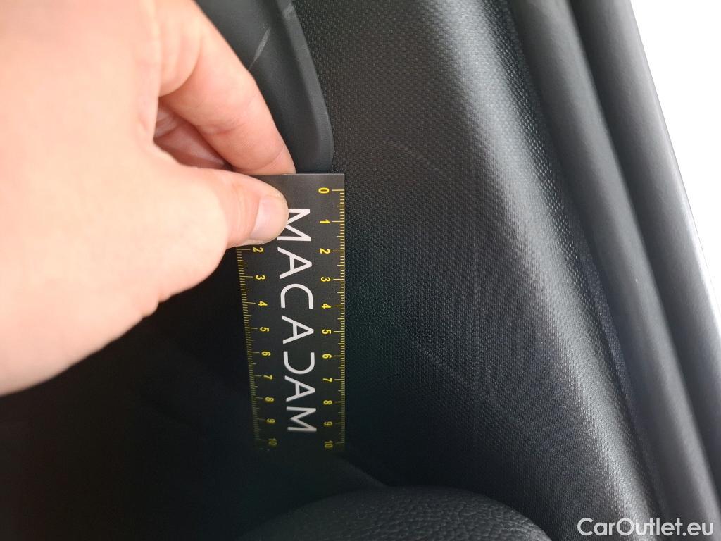  Mercedes  GLB MERCEDES-BENZ  / 2019 / 5P / SUV  200 d AMG Line #4