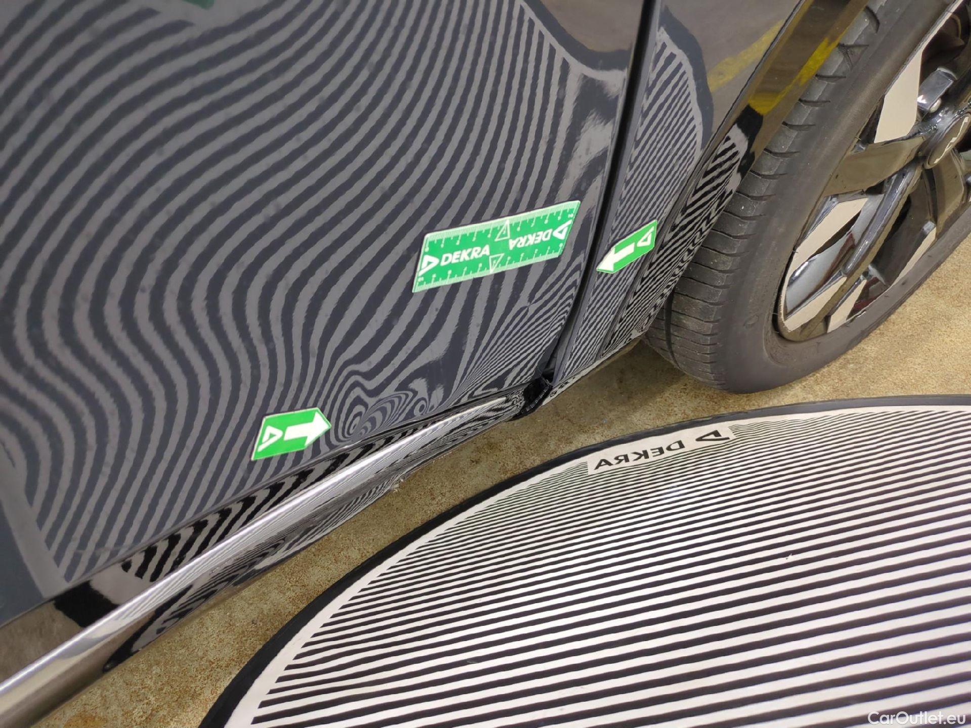  KIA  Sportage  Design Plug-in Hybrid 4WD 1.6 T-GDI 265CV BVA6 E6d #25