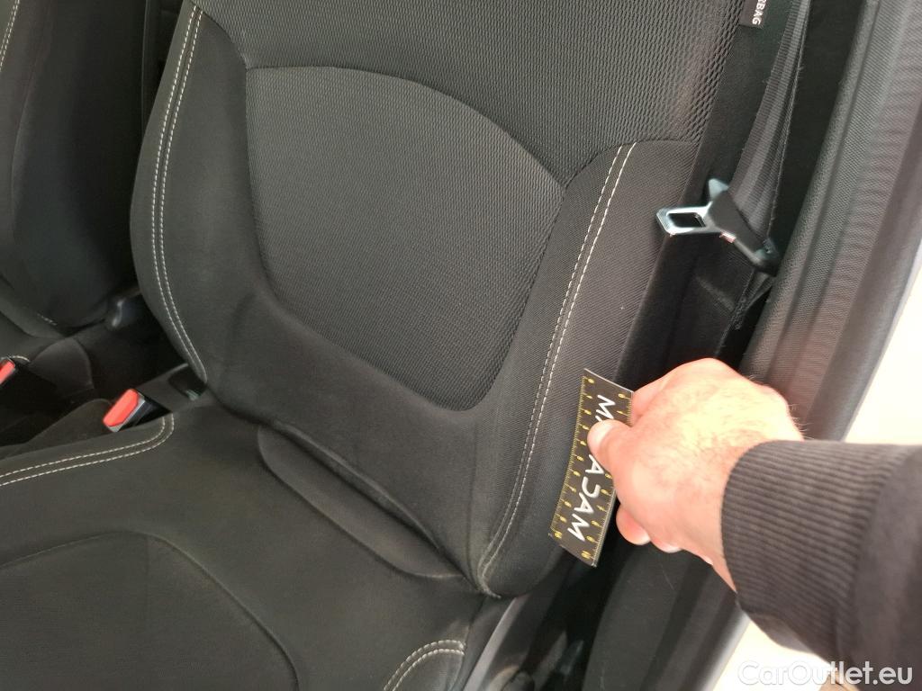  Renault  Captur  Business 0.9 TCe 90CV BVM5 E6 / TRANSFO VP/VF #44