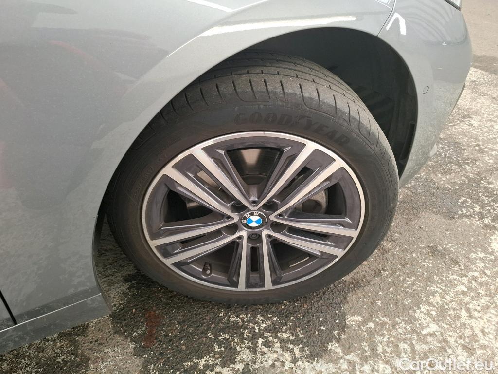  Bmw  Serie 1 BMW Série 1 / 2019 / 5P / Berline 116i DKG7 Business Design #12