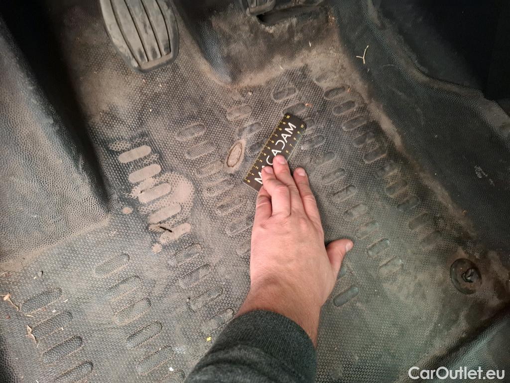  Citroen  Berlingo  Fourgon Club M 650 1.5 BlueHDi 75CV BVM5 E6dT #30